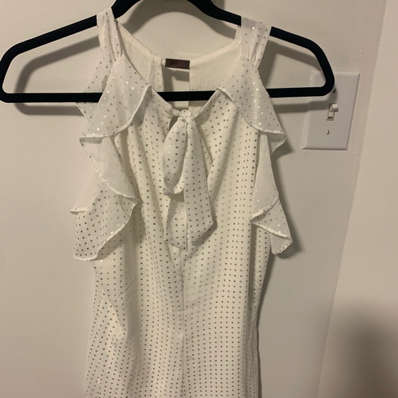 Sleeveless top - Picture 2 of 3